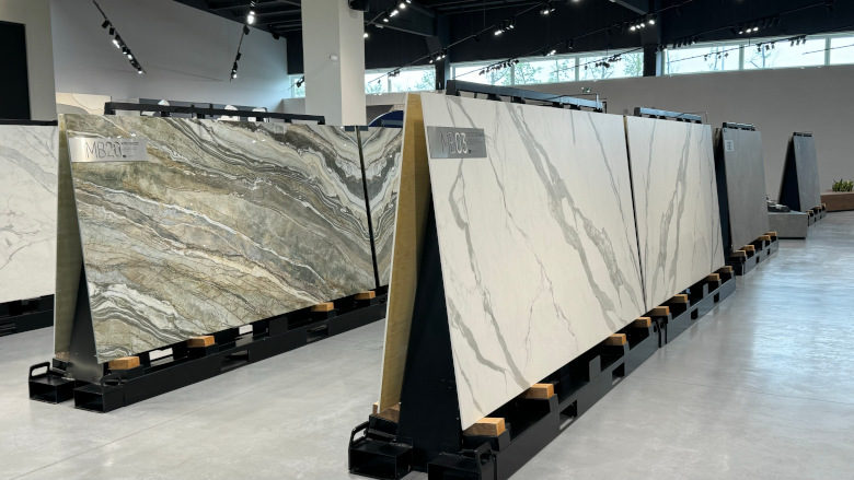 Porcelain slabs in Infinity showroom