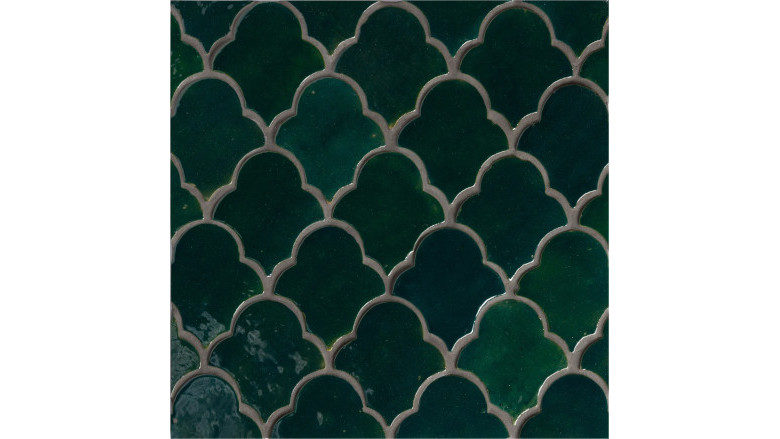 Tile Capturing the Essence of Mediterranean Ceramic Art