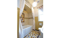 Bumblebee tile bathroom